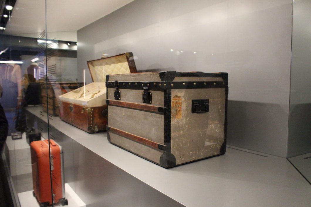 Louis Vuitton trunk the origin - Baggage Collection