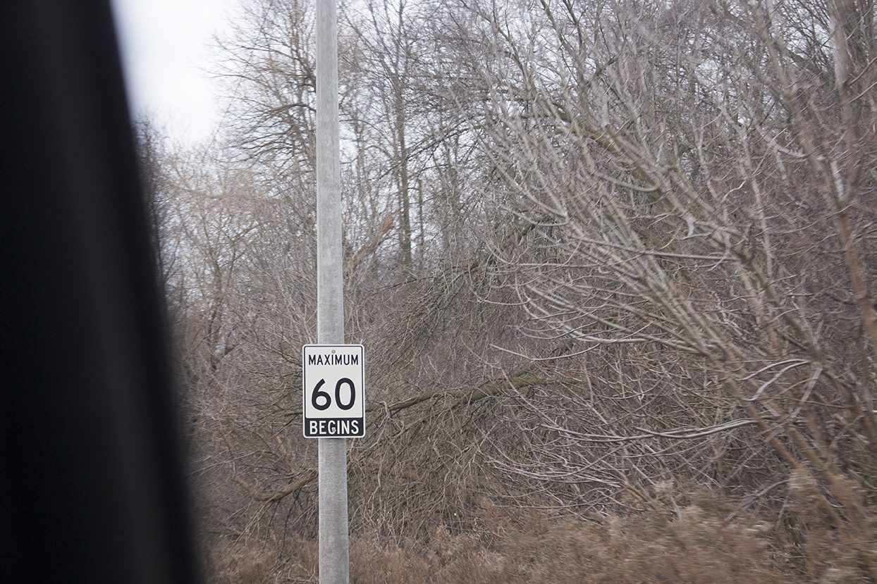 Speed limit sign at 60km/h