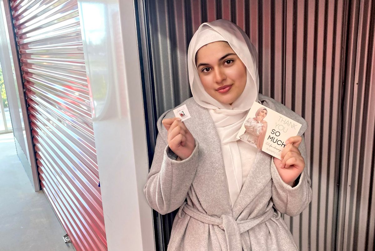 Small business uprising How a Muslim student became an entrepreneur during the COVID-19 pandemic by starting an online hijab business bilde