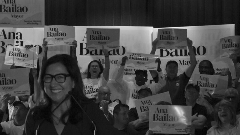 Ana Bailão at a mayoral campaign event